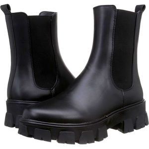 Black Love Hunters Boot, size 10